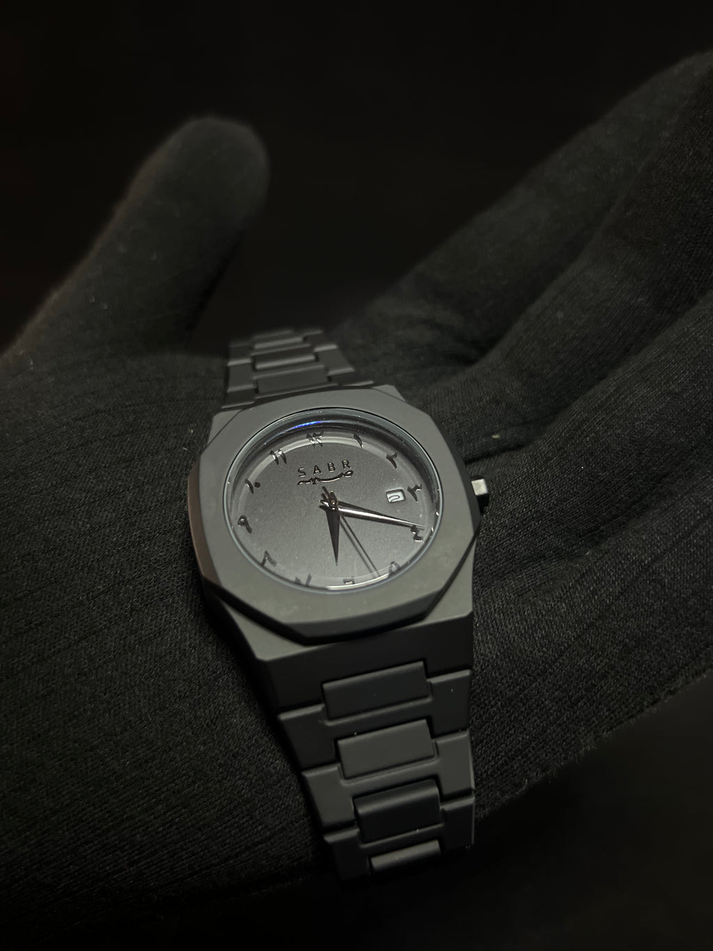Black Aura Luxury Men’s Watch – Ultra‑Light Viral Timepiece