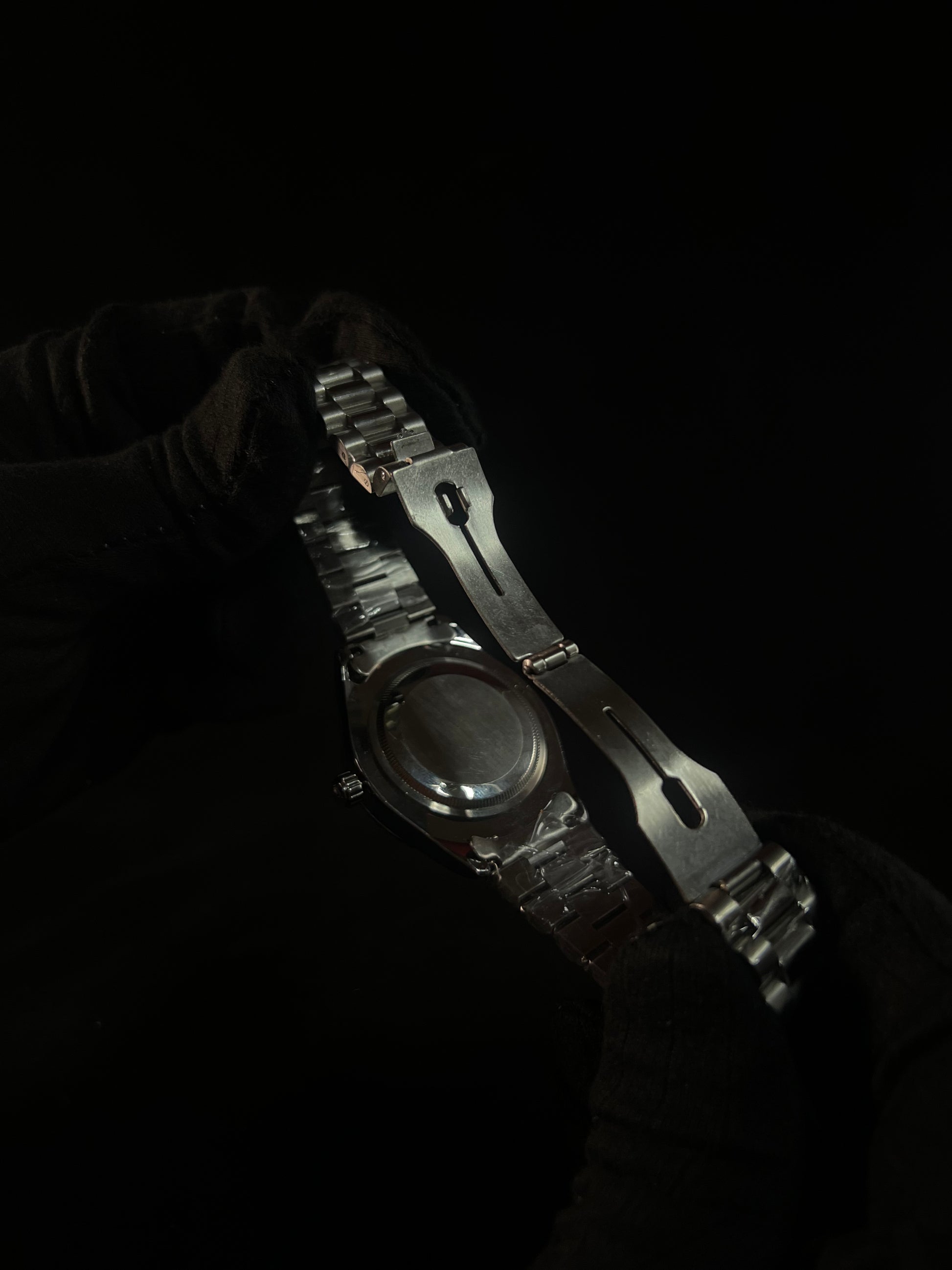 Rolex Prestige Executive Watch (Silver)– Inspired by Iconic Swiss Craftsmanship