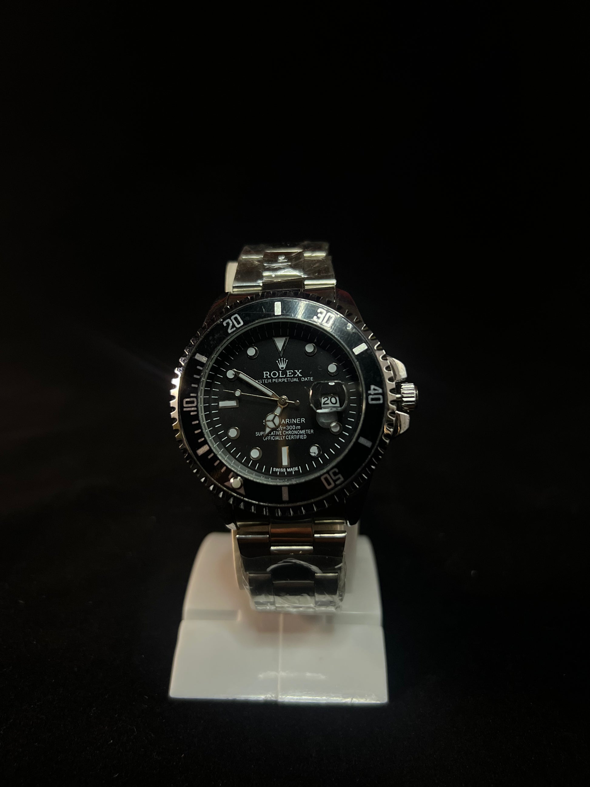 Rolex Prestige Silver Royale – Sleek Sophistication, Everyday Excellence